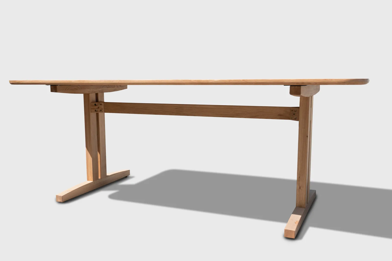 A6501413-ARBOGA-demibull-ab-27-oiled-oak-angle.jpg